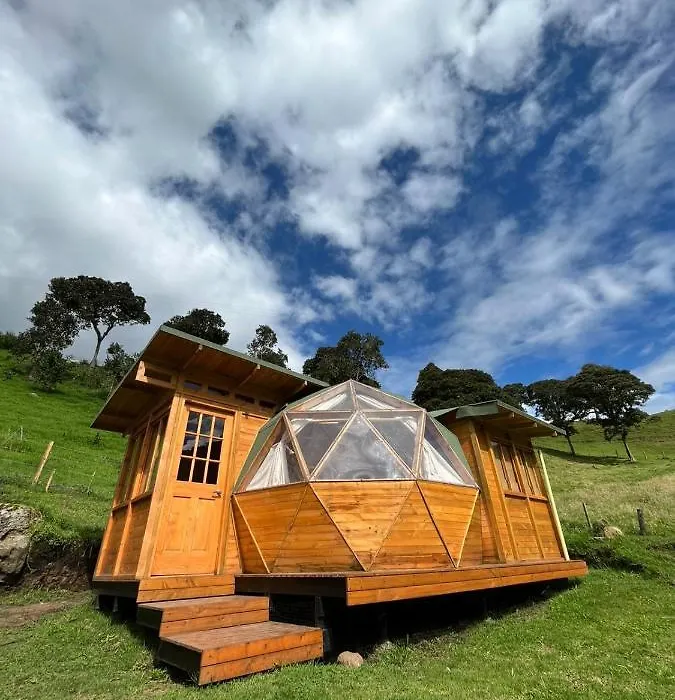 Monteluna Glamping-1